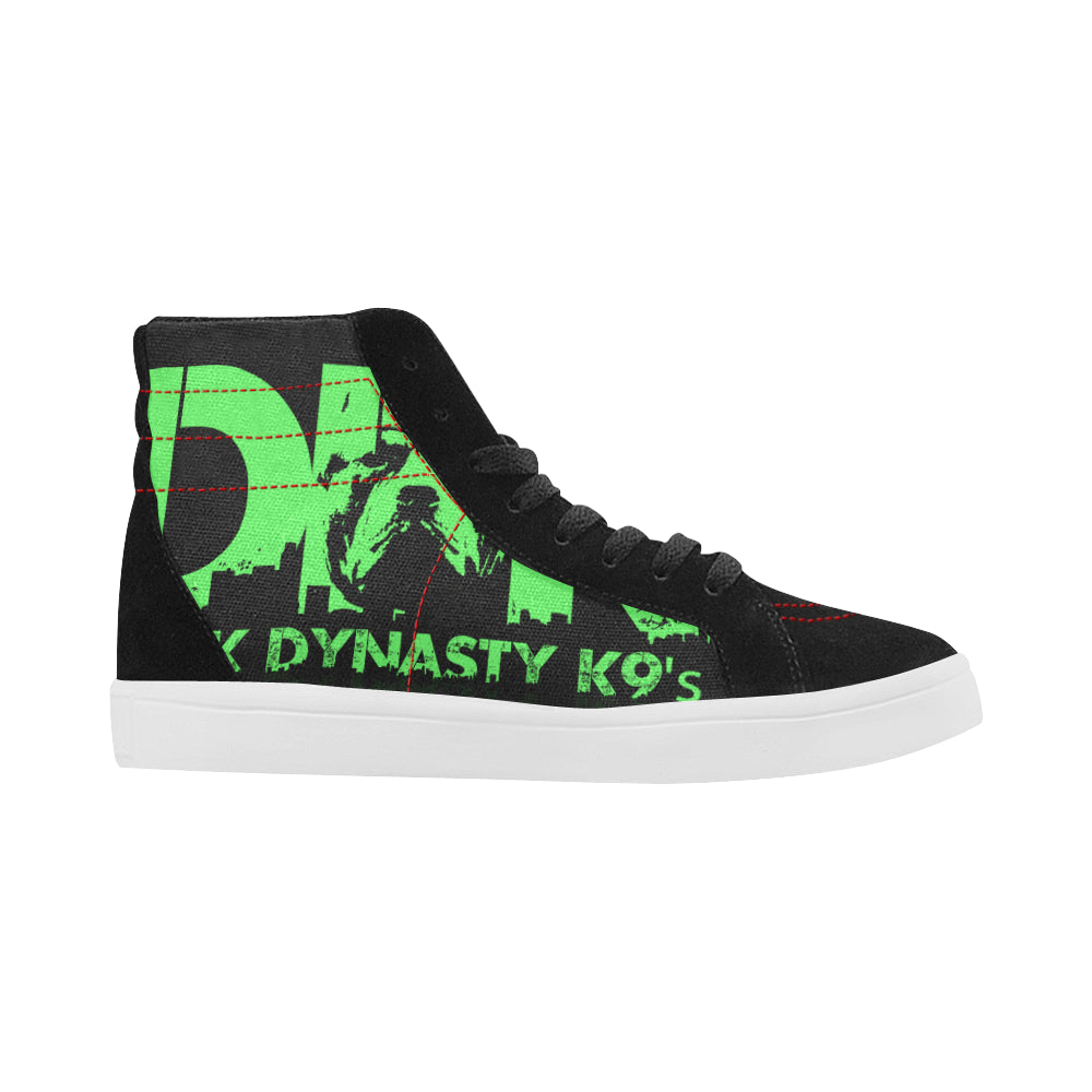 ~*~ONLY AVAILABLE FOR A LIMITED TIME~*~Men's green logo shoes